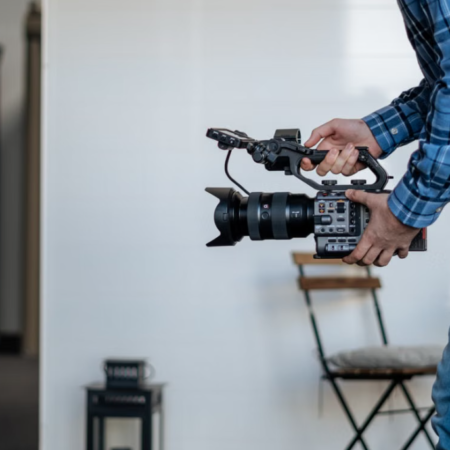 Professional Handheld Tracking | On-site Documentary Filming Service